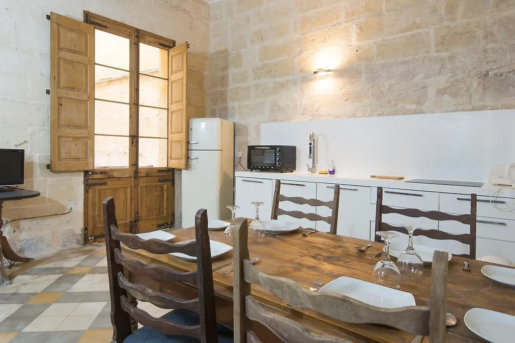 Valletta Bishop Apartment 0*,  Malta